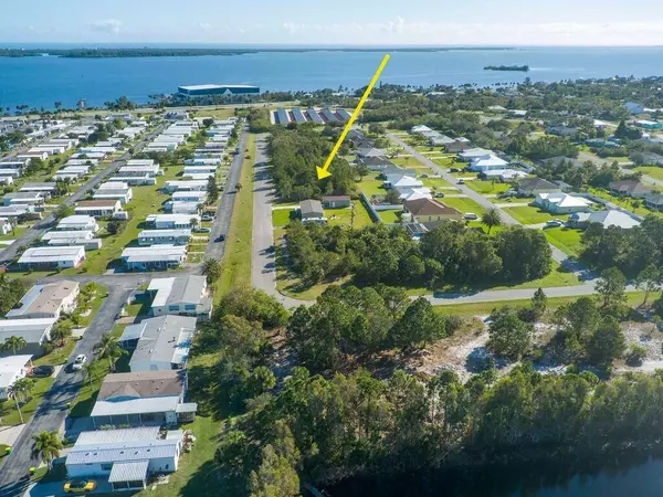 3833 16th ST, Micco, FL 32976