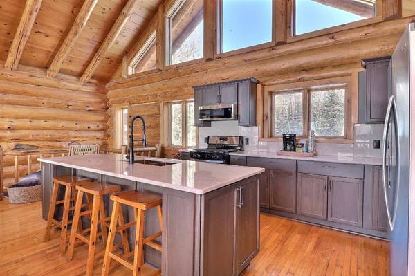 7903 BAY VIEW RD, Presque Isle, WI 54557