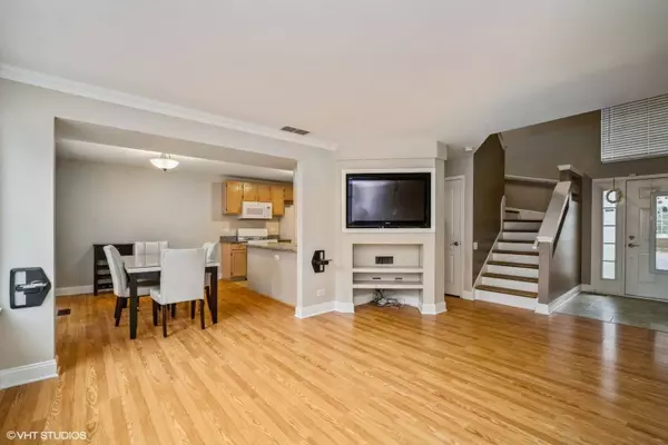 437 Spaulding RD #437, Bartlett, IL 60103