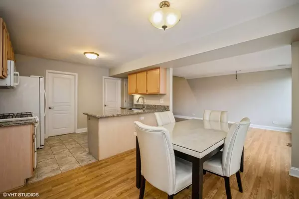 437 Spaulding RD #437, Bartlett, IL 60103