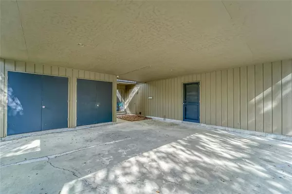 283 LAKE ELBERT DR NE, Winter Haven, FL 33881