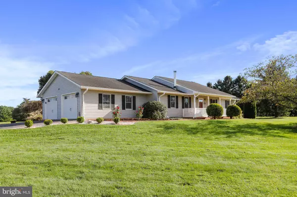 121 LONE OAK RD, Ranson, WV 25438