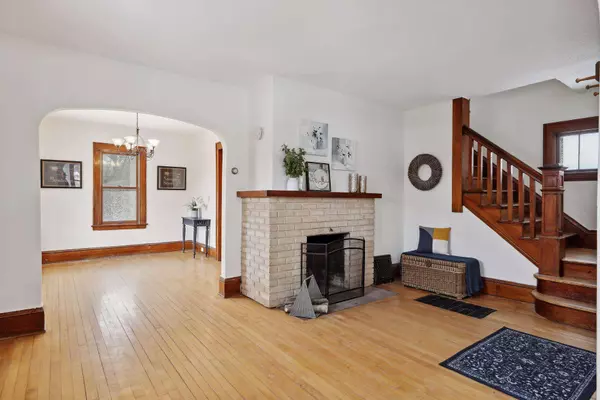 1757 Ames AVE, Saint Paul, MN 55106