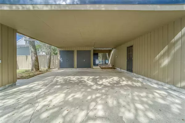 283 LAKE ELBERT DR NE, Winter Haven, FL 33881