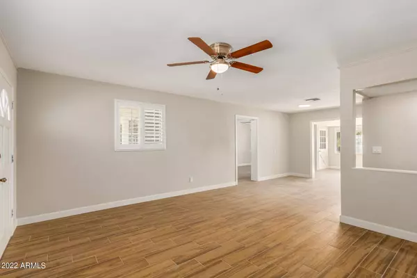 3519 W ORCHID Lane, Phoenix, AZ 85051