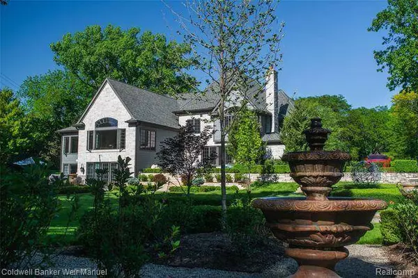 570 RUDGATE Road, Bloomfield Hills, MI 48304
