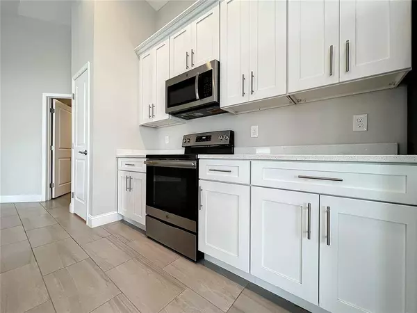 1480 PEAR AVE, Deltona, FL 32738