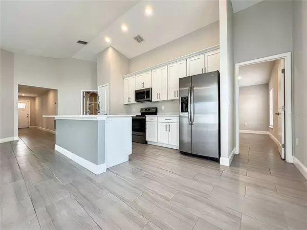 1480 PEAR AVE, Deltona, FL 32738