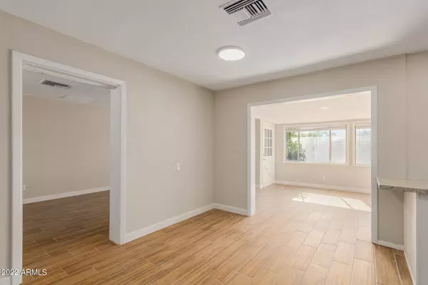 3519 W ORCHID Lane, Phoenix, AZ 85051