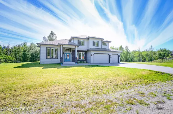 6020 E Fetlock DR, Wasilla, AK 99654