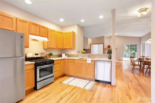 912 Gilbert DR, Bellingham, WA 98226