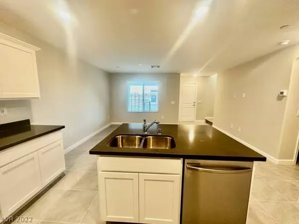 3513 Herodain Avenue, Las Vegas, NV 89106