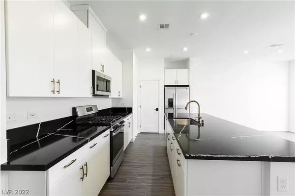 2699 Chance Canyon Street, Henderson, NV 89044