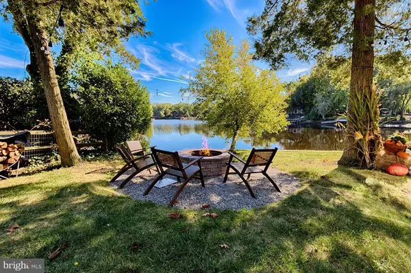 176 CHIPPEWA TRL, Medford Lakes, NJ 08055