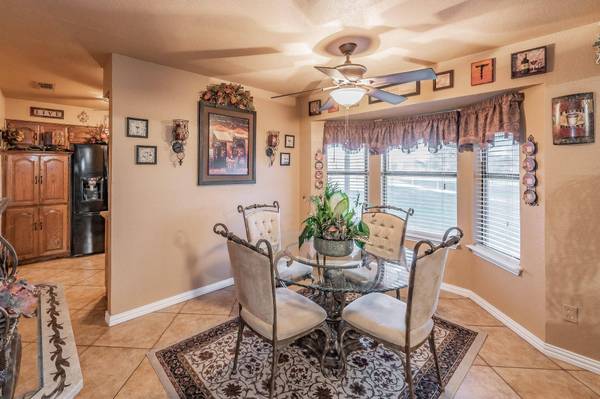 34 Rancho Drive N, Fort Worth, TX 76244