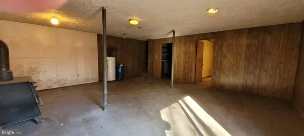 272 WHITE LN, Front Royal, VA 22630