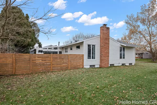 4356 Northgate NE Drive, Grand Rapids, MI 49525