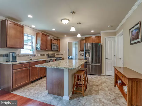 214 GOUGH RD, Winchester, VA 22602