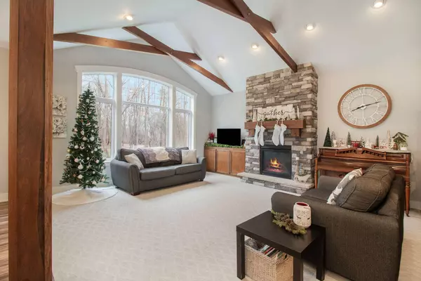 11260 Foreman SE Street, Lowell, MI 49331