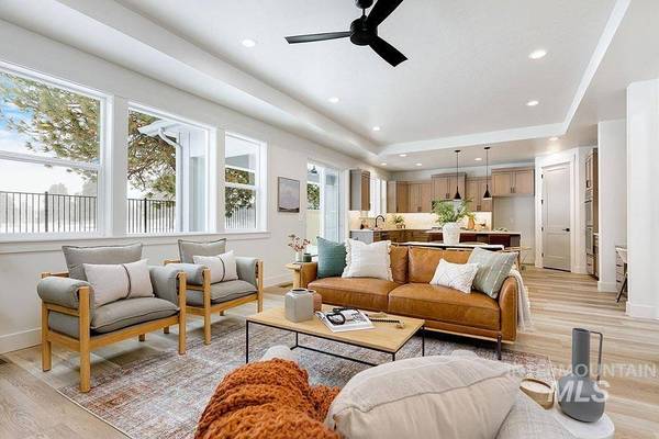 471 N Hiltonhead Way, Eagle, ID 83616