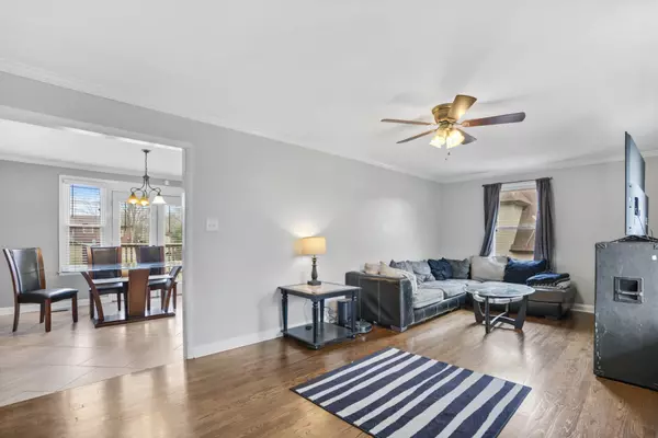 2085 Skyview Cir, Clarksville, TN 37042