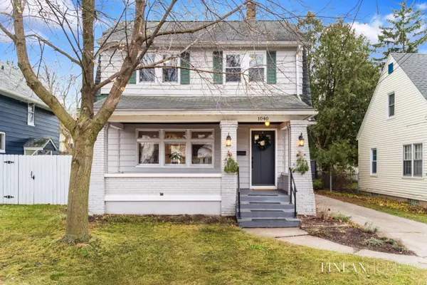 1040 Innes NE Street, Grand Rapids, MI 49503