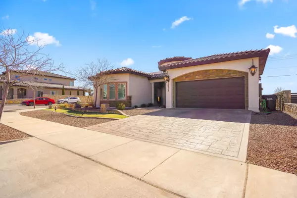 12306 Houghton Springs, Horizon City, TX 79928
