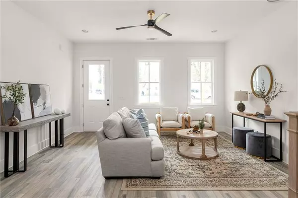 1372 Richland RD SW, Atlanta, GA 30310