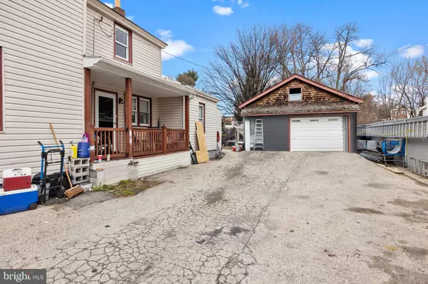 431 RHAWN ST, Philadelphia, PA 19111