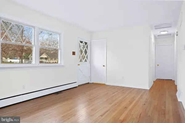 4409 LAKE RD, Newfield, NJ 08344