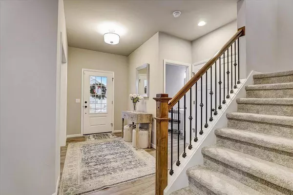 736 Old Timber Pass, Madison, WI 53593