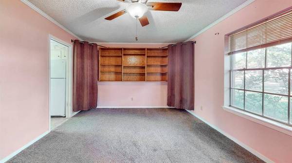 3324 Pine Grove DR, Huntsville, TX 77340