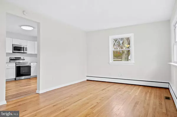 4409 LAKE RD, Newfield, NJ 08344