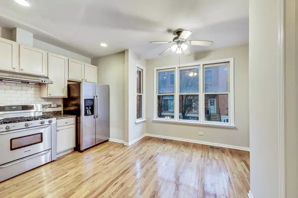 1211 W Lexington ST, Chicago, IL 60607