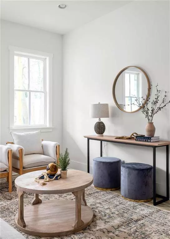 1372 Richland RD SW, Atlanta, GA 30310