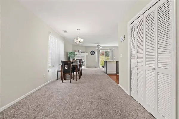 7 NE 94th CT, Kansas City, MO 64155