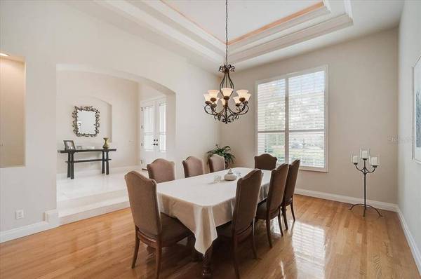 854 MACEWEN DR, Osprey, FL 34229