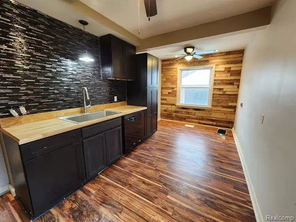 20171 VEACH Street, Detroit, MI 48234