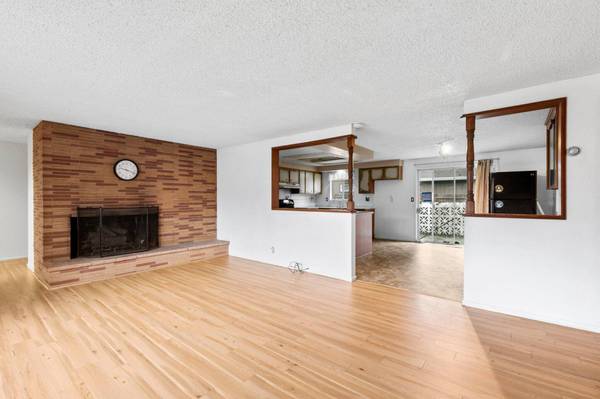 1235 SW Greenwood AVE, Grants Pass, OR 97526