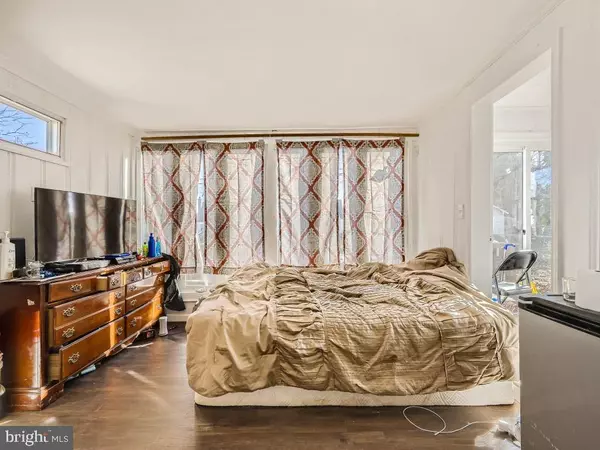 2115 SOUTHLAND RD, Gwynn Oak, MD 21207