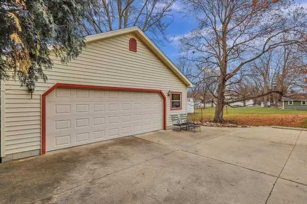 101 N Norton St, Corunna, MI 48817