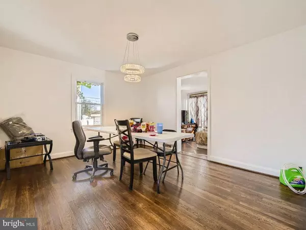 2115 SOUTHLAND RD, Gwynn Oak, MD 21207