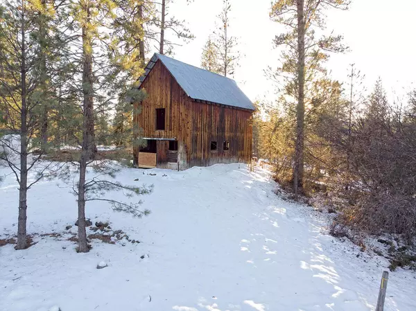 17637 Highway 66, Ashland, OR 97520