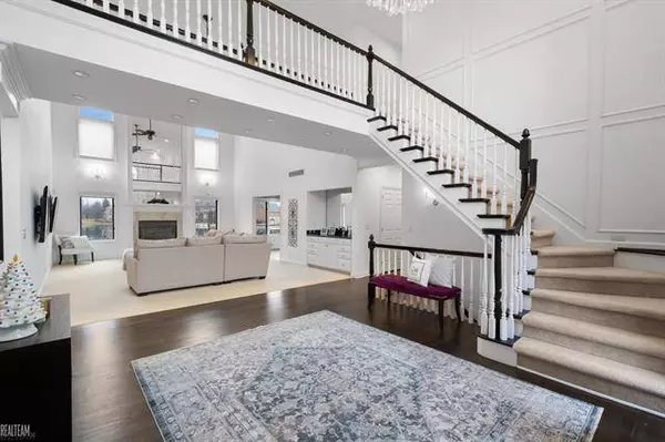 54564 Queensborough, Shelby Twp, MI 48315