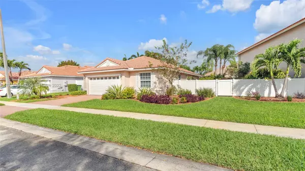 18905 NW 13th St, Pembroke Pines, FL 33029