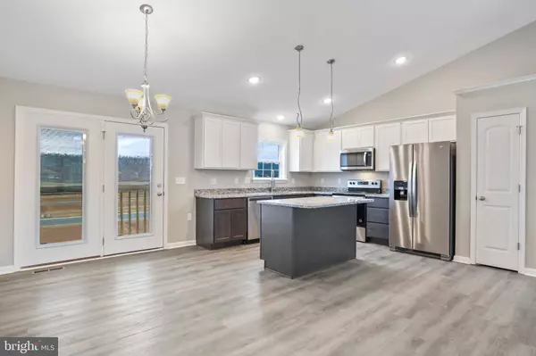 330 POCHARDS CT, Martinsburg, WV 25403