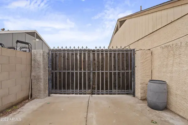 6808 W Sunnyside Drive, Peoria, AZ 85345