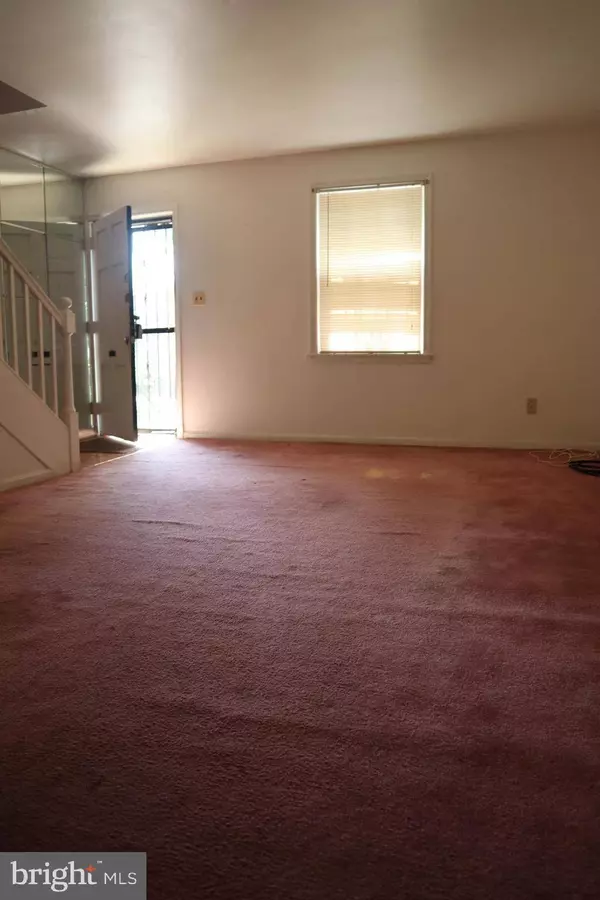 3820 SOUTHERN AVE SE #A, Washington, DC 20020