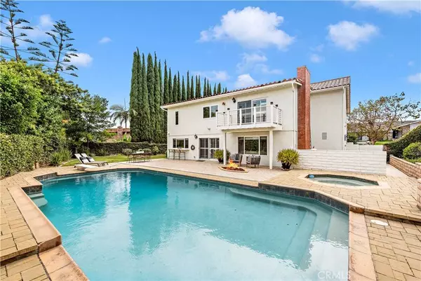 27282 Calle Del Cid, Mission Viejo, CA 92691