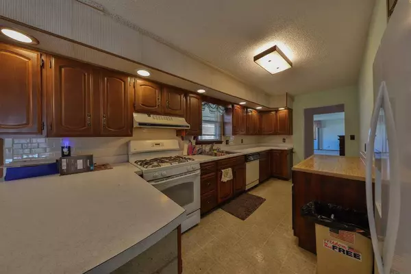 4409 Linden LN, Anderson, IN 46011